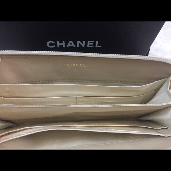 ❌Sold!!!Chanel CC zippy Long Wallet Purse, in Box - Picture 3 of 8